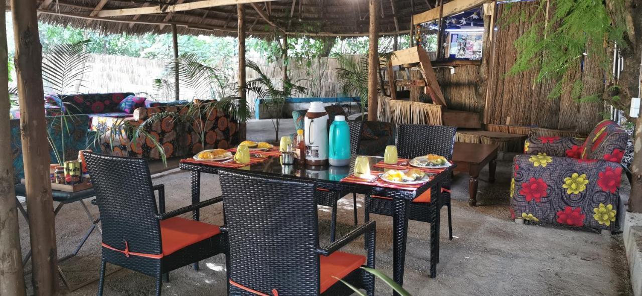 Green Garden Guest House Arusha Esterno foto